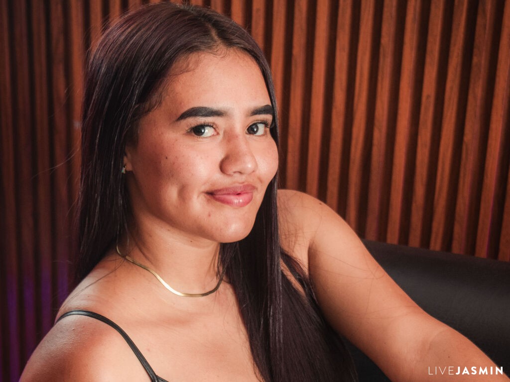 AlanaMontiel live profile photo