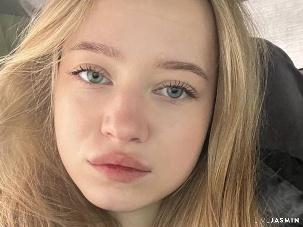 CarmelVansciver live profile