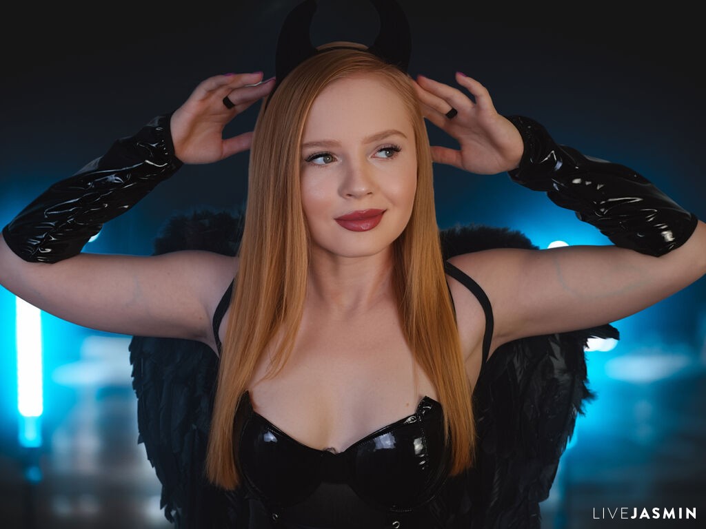 ChloeRichardson video room preview image