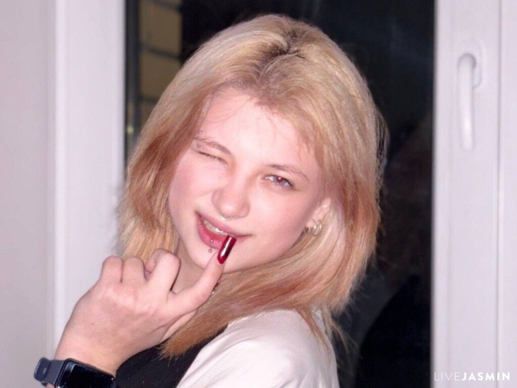 DaisySponholz live profile photo