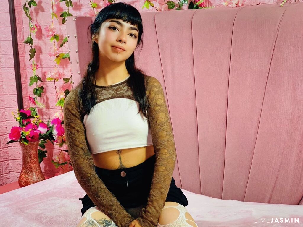 IvyLunna live profile