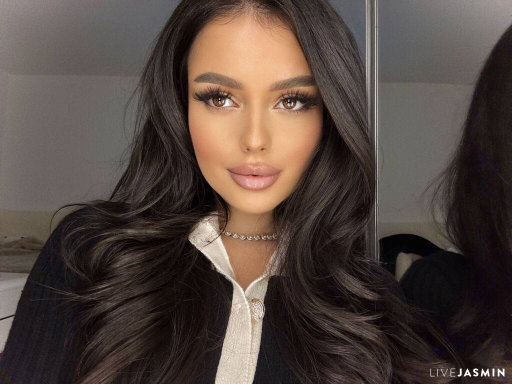 JasmineHille live profile