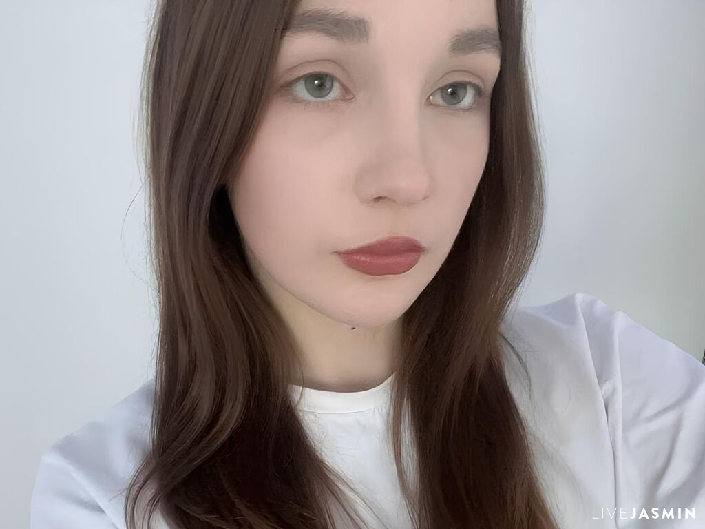 JulieShuliack free chat room profile image