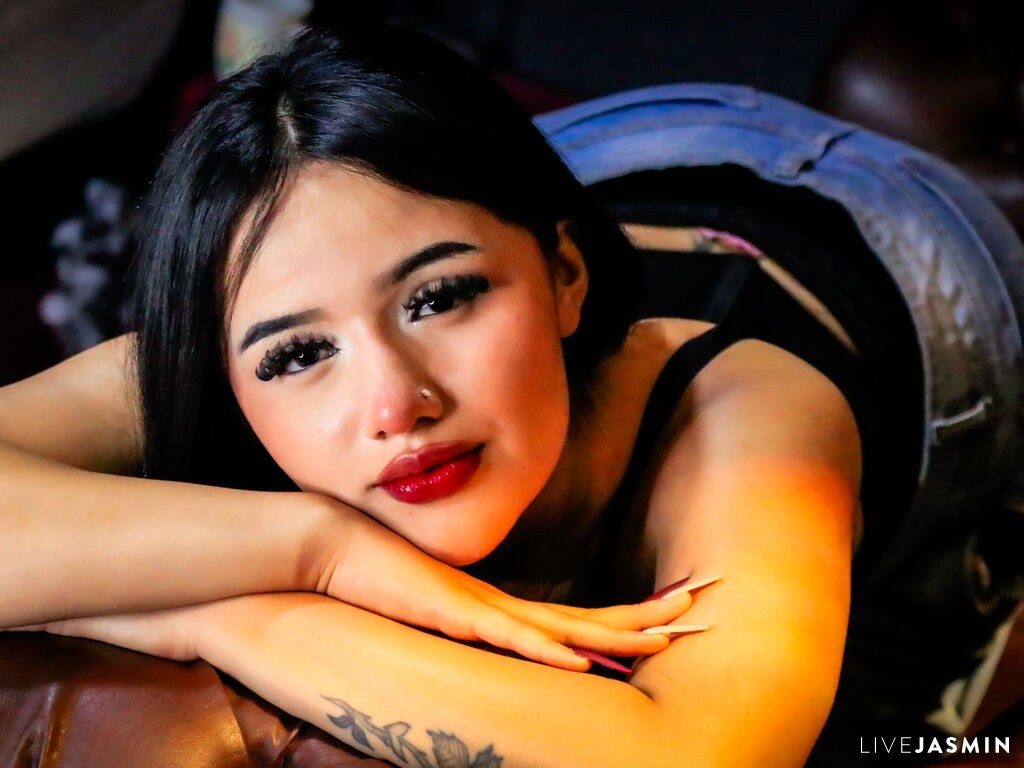 KateTanya live profile