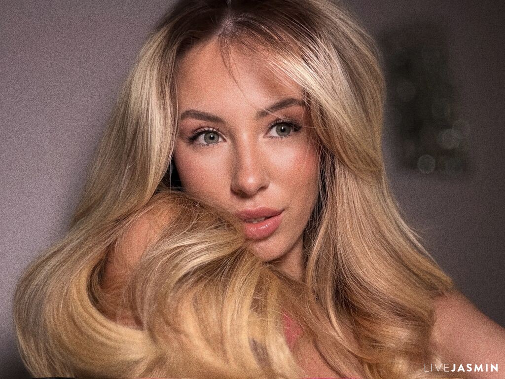LeylaBlanc live profile