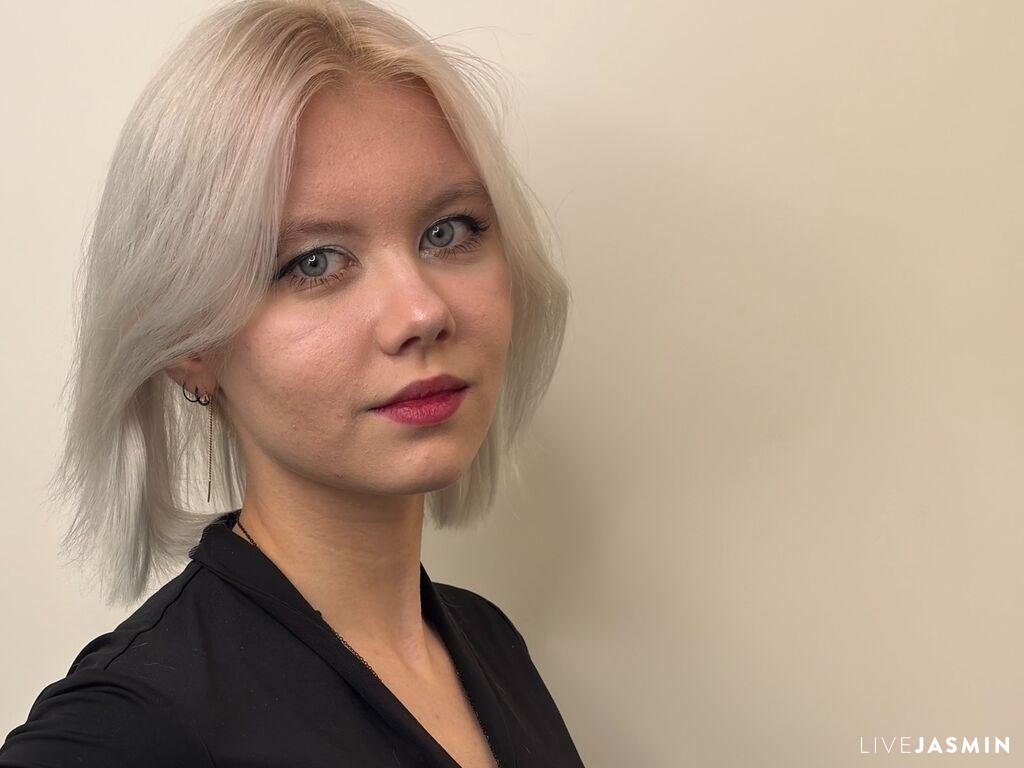 LindsayMcirvin live profile