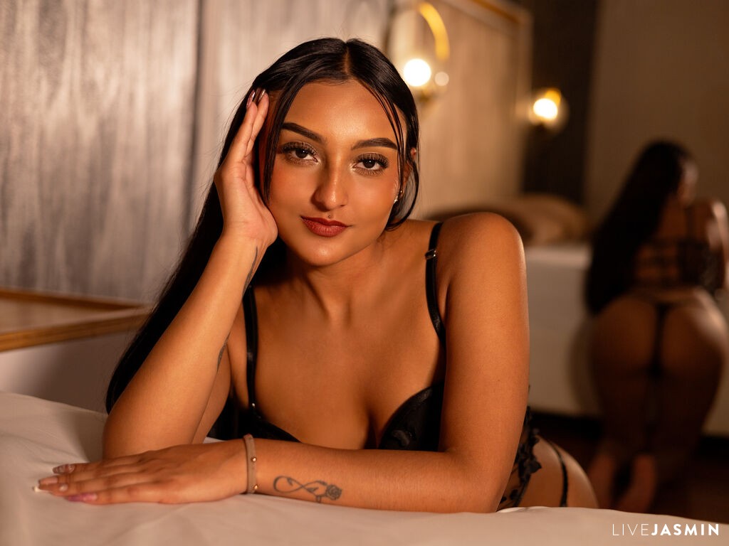 MelodyBetancourt live profile