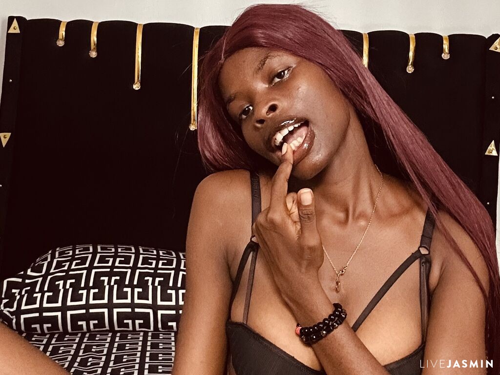 SuzanDavid live profile