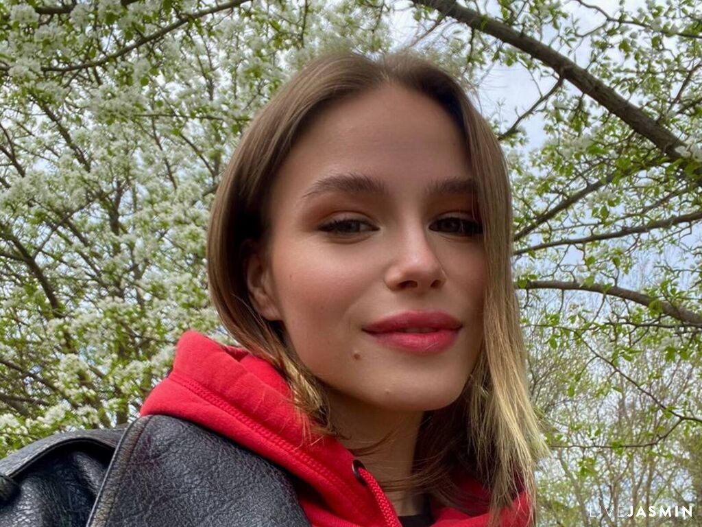 VeronaBrucker live profile